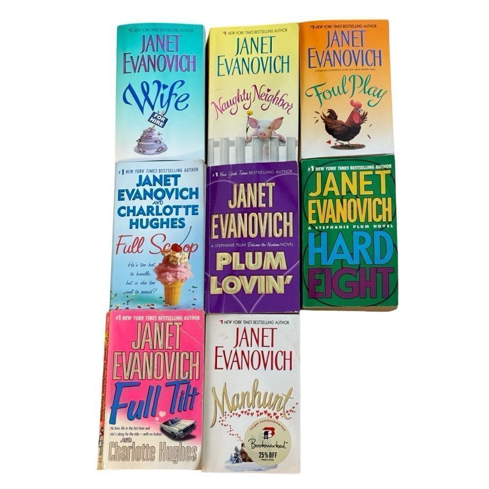 Janet Evanovich Books (8) Paperbacks - Stephanie Plum Series & Random Romance